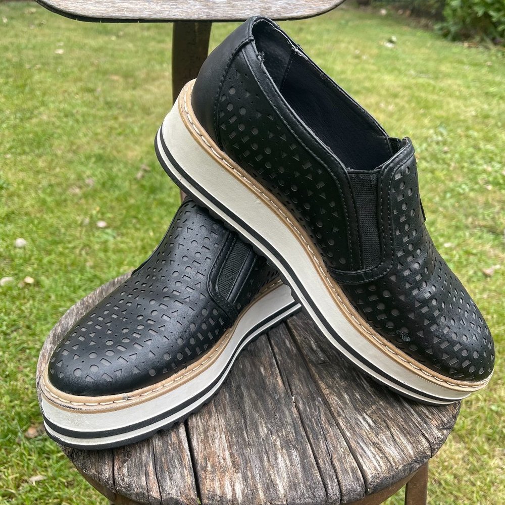 Seven Dials Platform Slip On Shoes Shoes Womens sz 9
